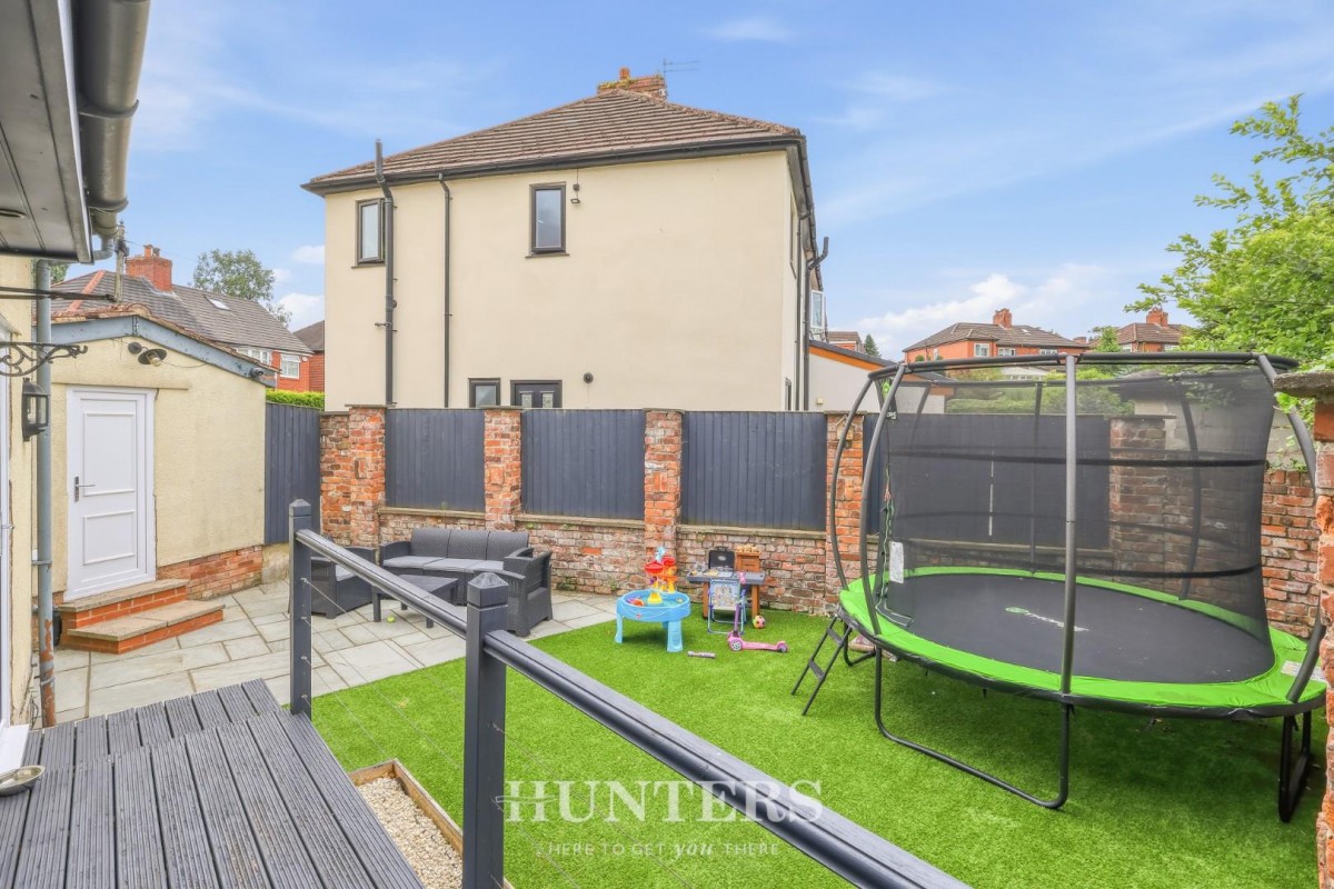 Uplands, Alkrington, Middleton M24