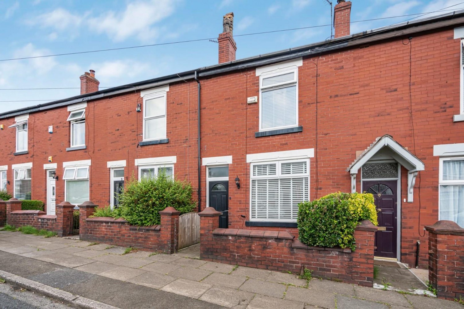 St. Georges Crescent, Worsley, Manchester
