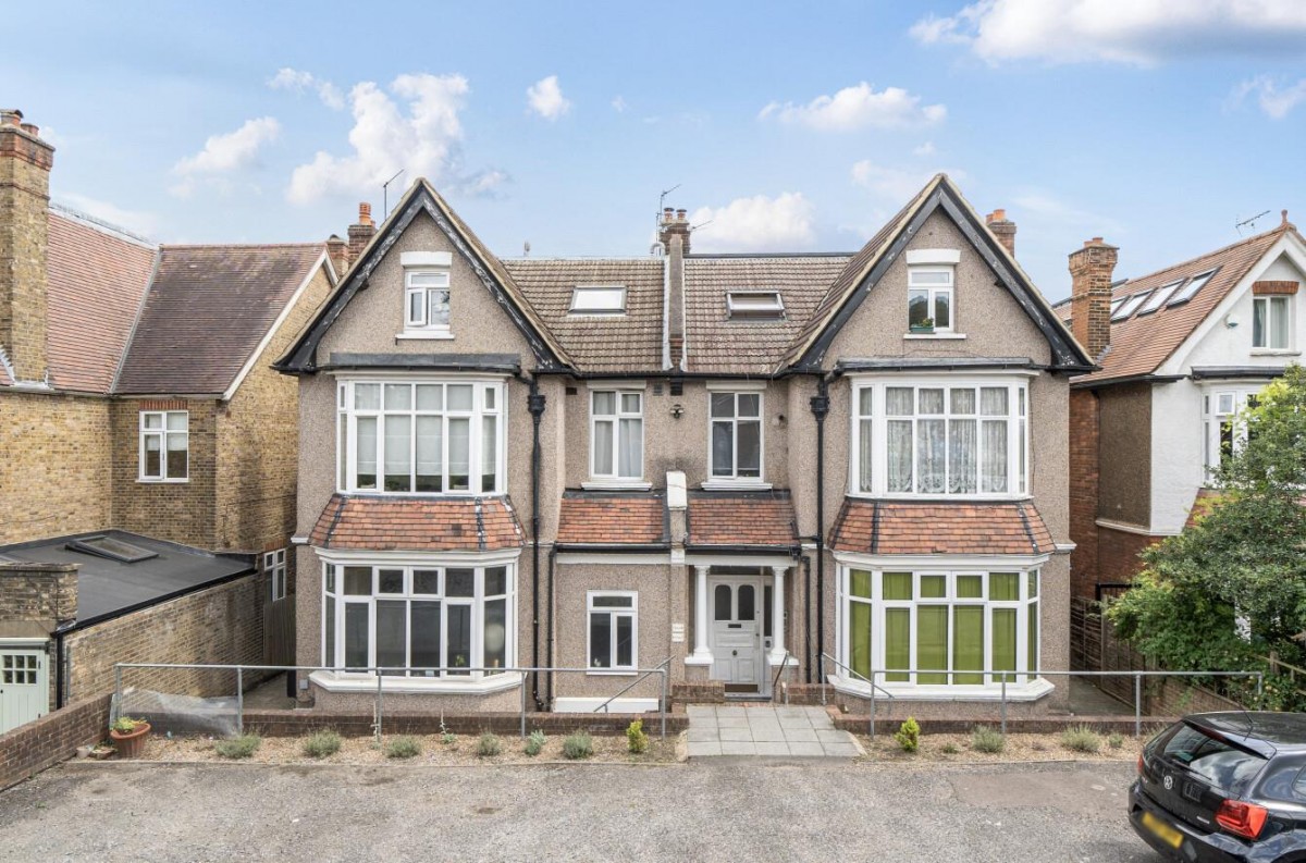 Ravensbourne Park, London, SE6 4XZ