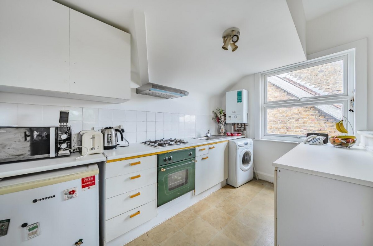 Ravensbourne Park, London, SE6 4XZ
