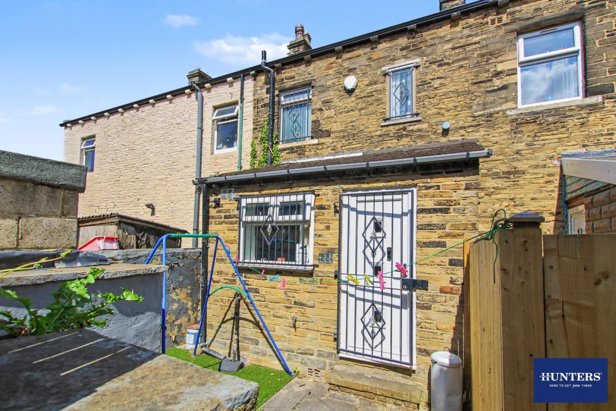 Beckside Road Bradford, BD7 2LS