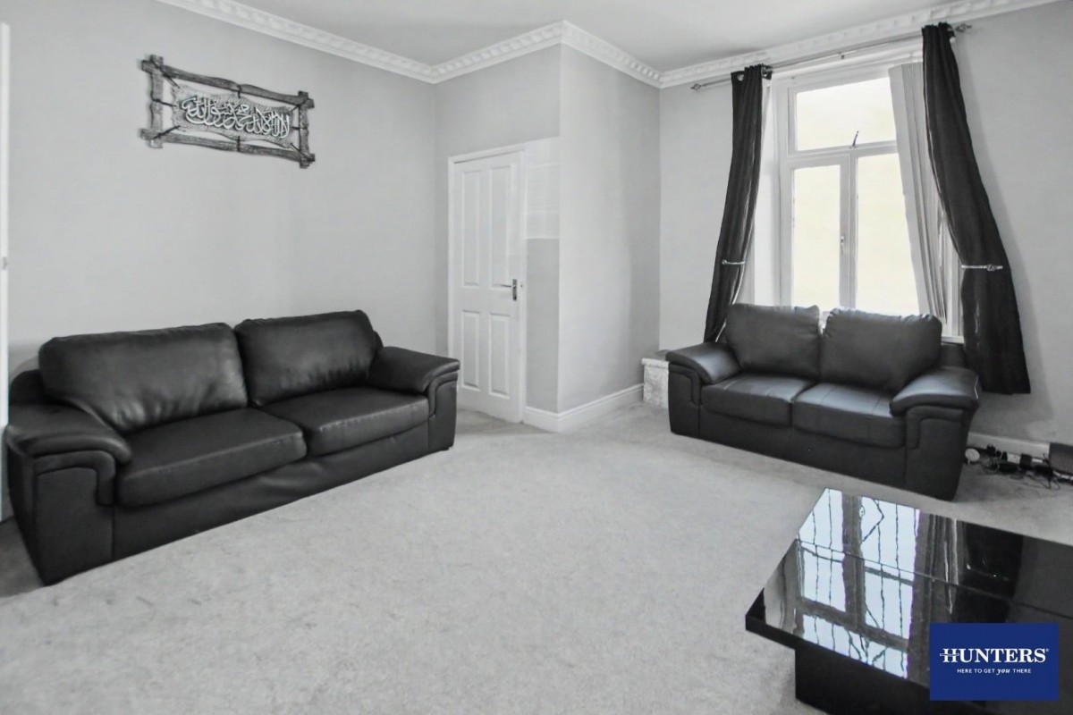 Beckside Road Bradford, BD7 2LS