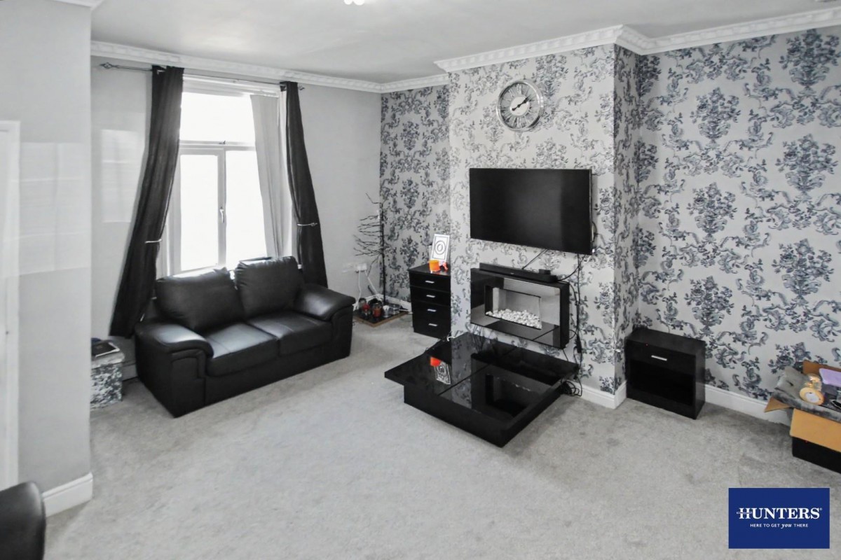 Beckside Road Bradford, BD7 2LS