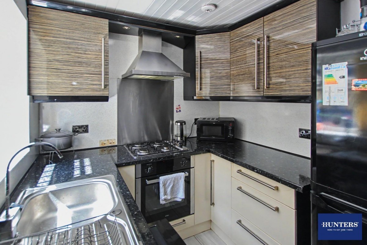 Beckside Road Bradford, BD7 2LS