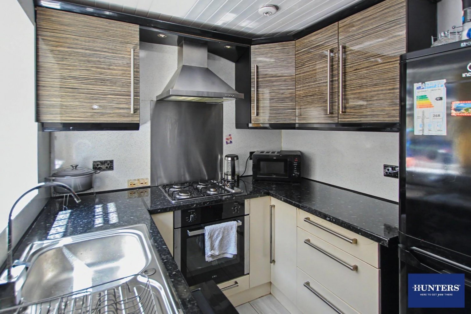 Beckside Road Bradford, BD7 2LS