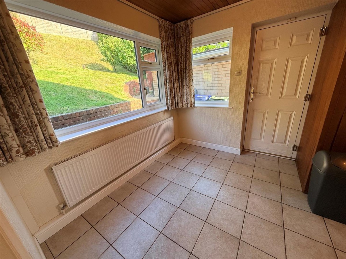 Croftwood Road, Stourbridge, DY9 7EU