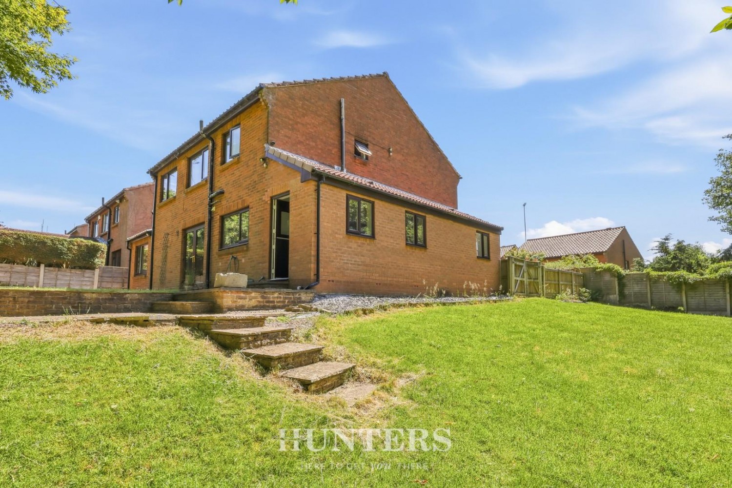 Johnson Grove, Middleton M24