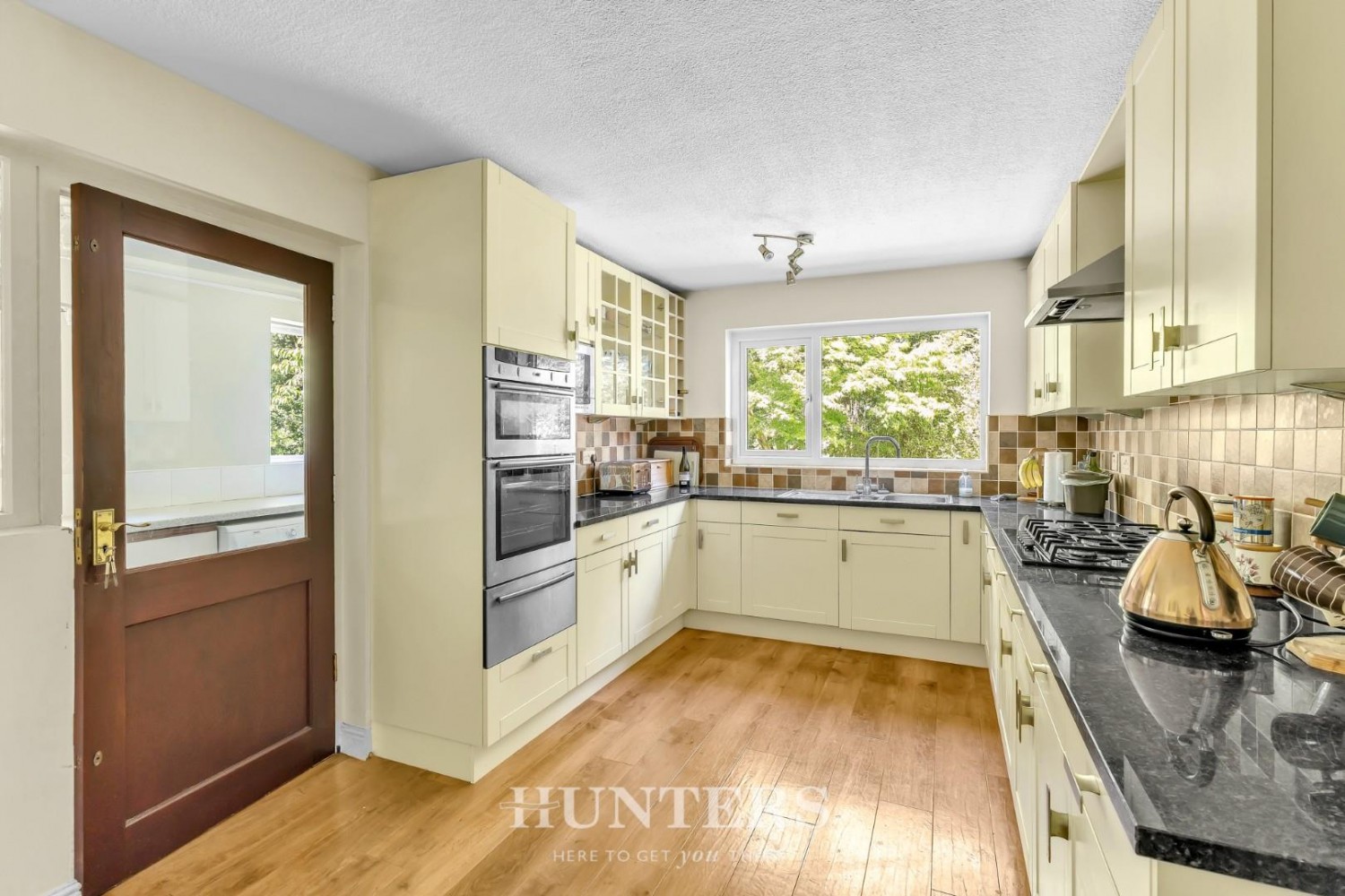 Johnson Grove, Middleton M24