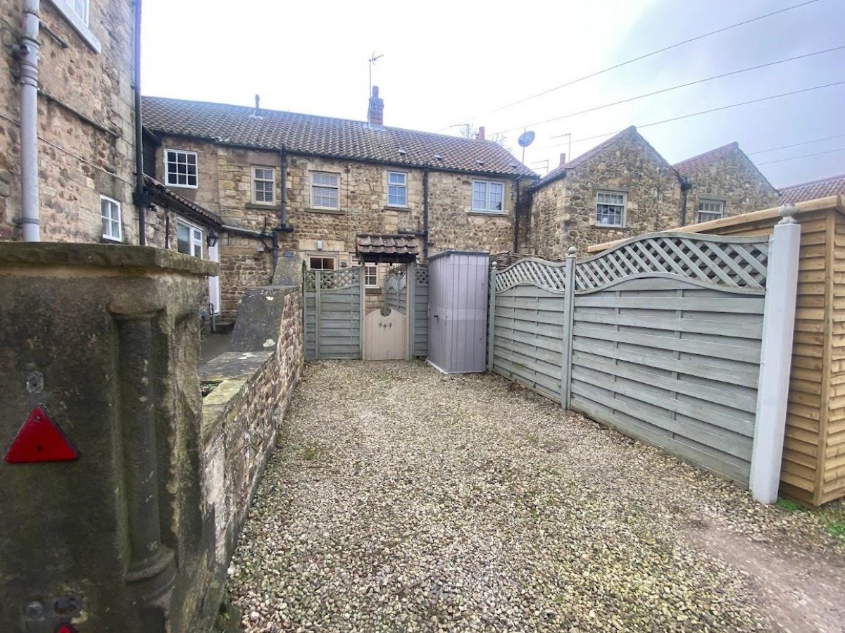 Copgrove Road, Harrogate, North Yorkshire, HG3 3SJ