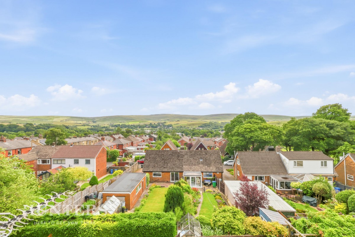 Turf Terrace, Littleborough, OL15 8EL