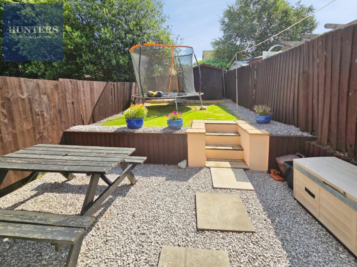 Rowans Lane, Bryncethin, Bridgend
