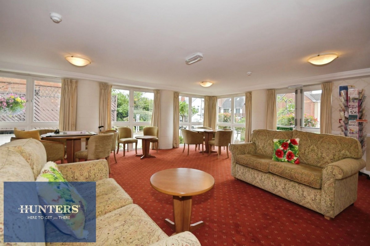 Stephenson Court, Chatsworth Road, Brampton, Chesterfield, S40 3JW