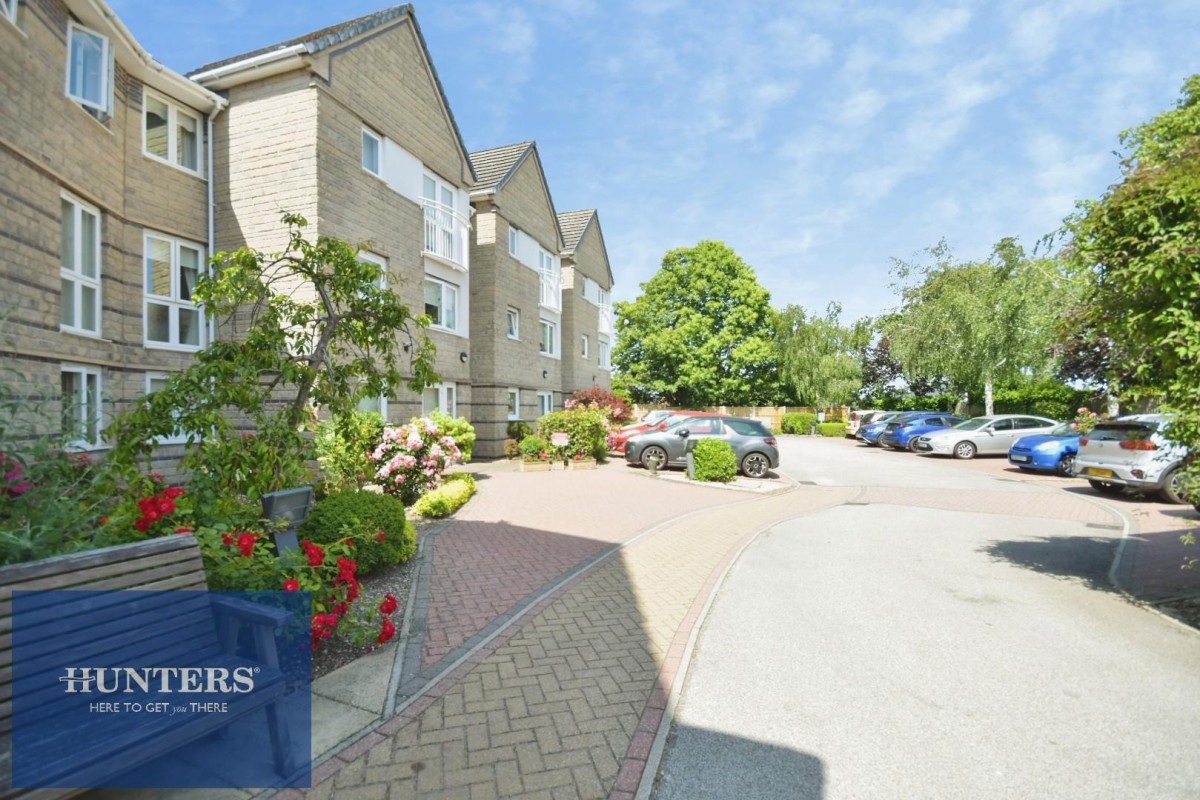 Stephenson Court, Chatsworth Road, Brampton, Chesterfield, S40 3JW