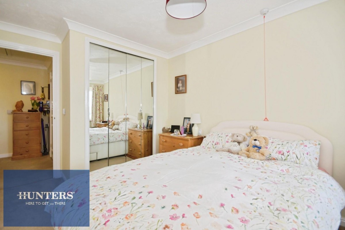 Stephenson Court, Chatsworth Road, Brampton, Chesterfield, S40 3JW