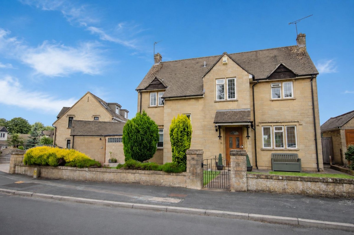 Park Crescent, Frenchay, Bristol, BS16 1PD
