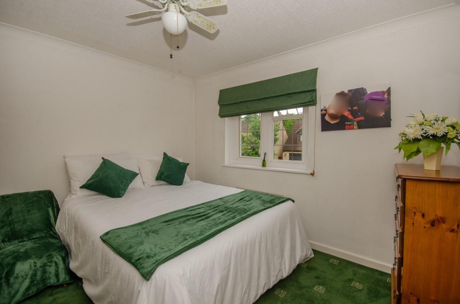 4 bedroom House for sale in Park Crescent, Frenchay, Bristol, BS16 1PD