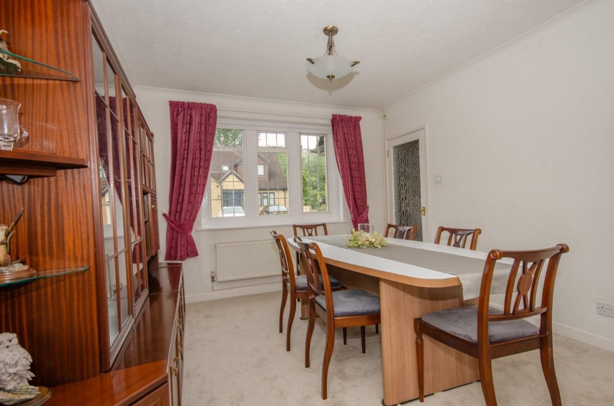Park Crescent, Frenchay, Bristol, BS16 1PD