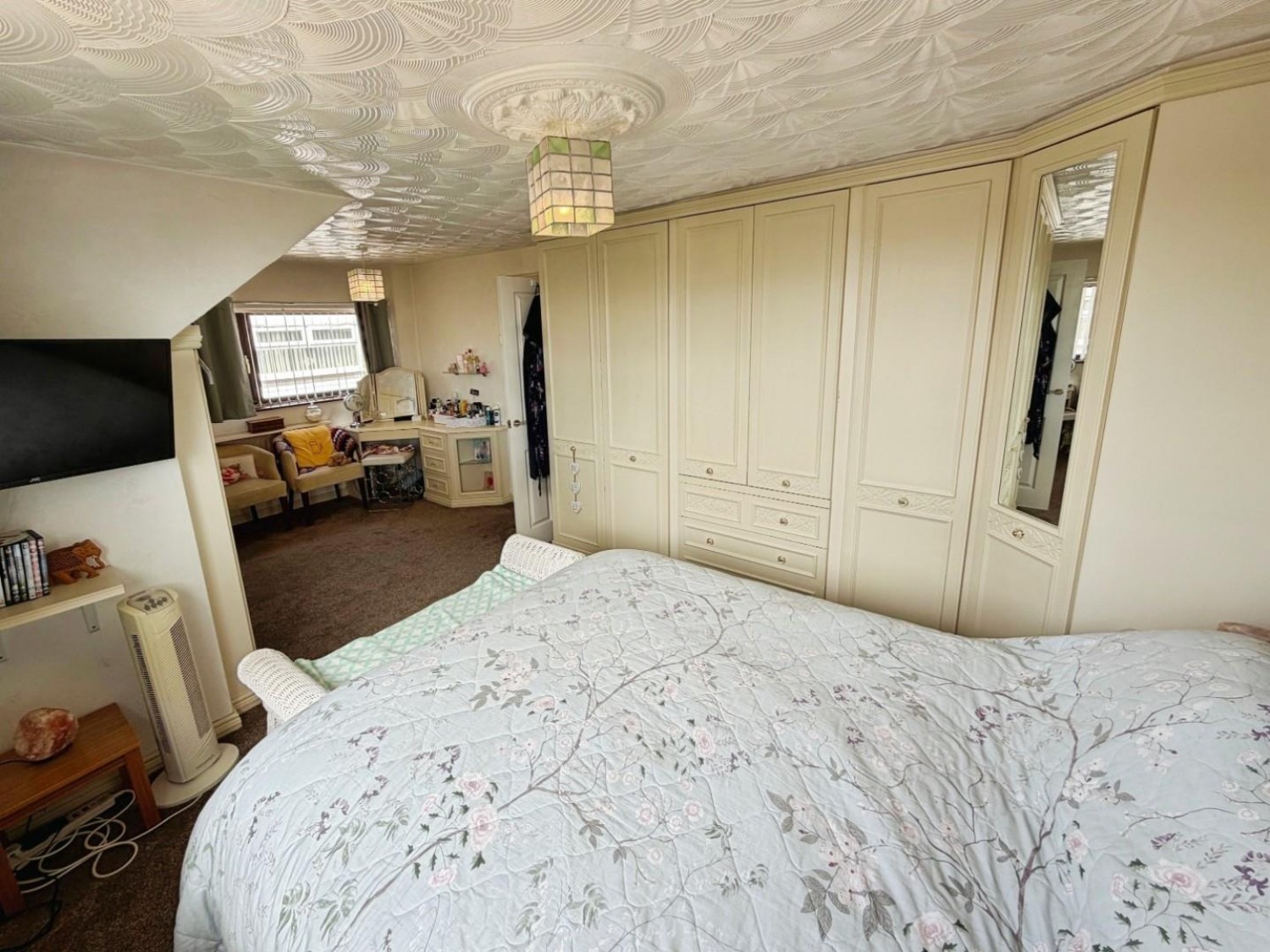 James Avenue, Great Sutton