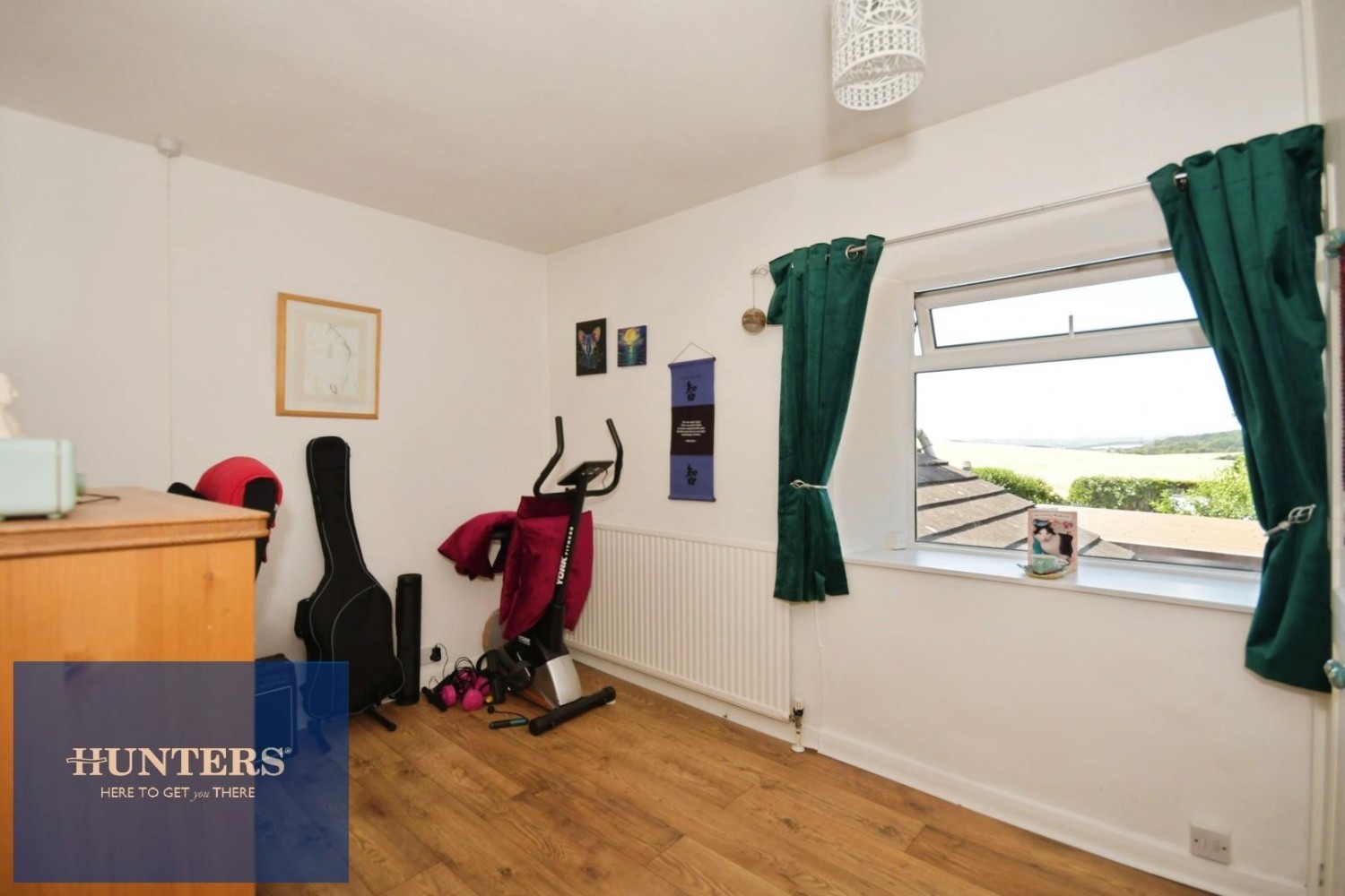 3 bedroom House for sale in Church Street North, Old Whittington, Chesterfield, S41 9QN