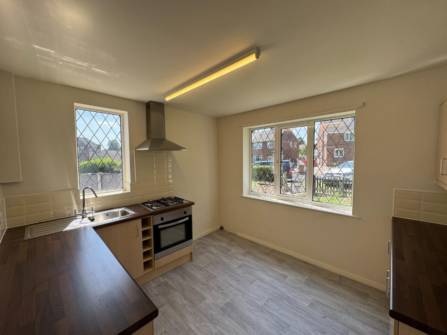 Long Crest, Pontefract