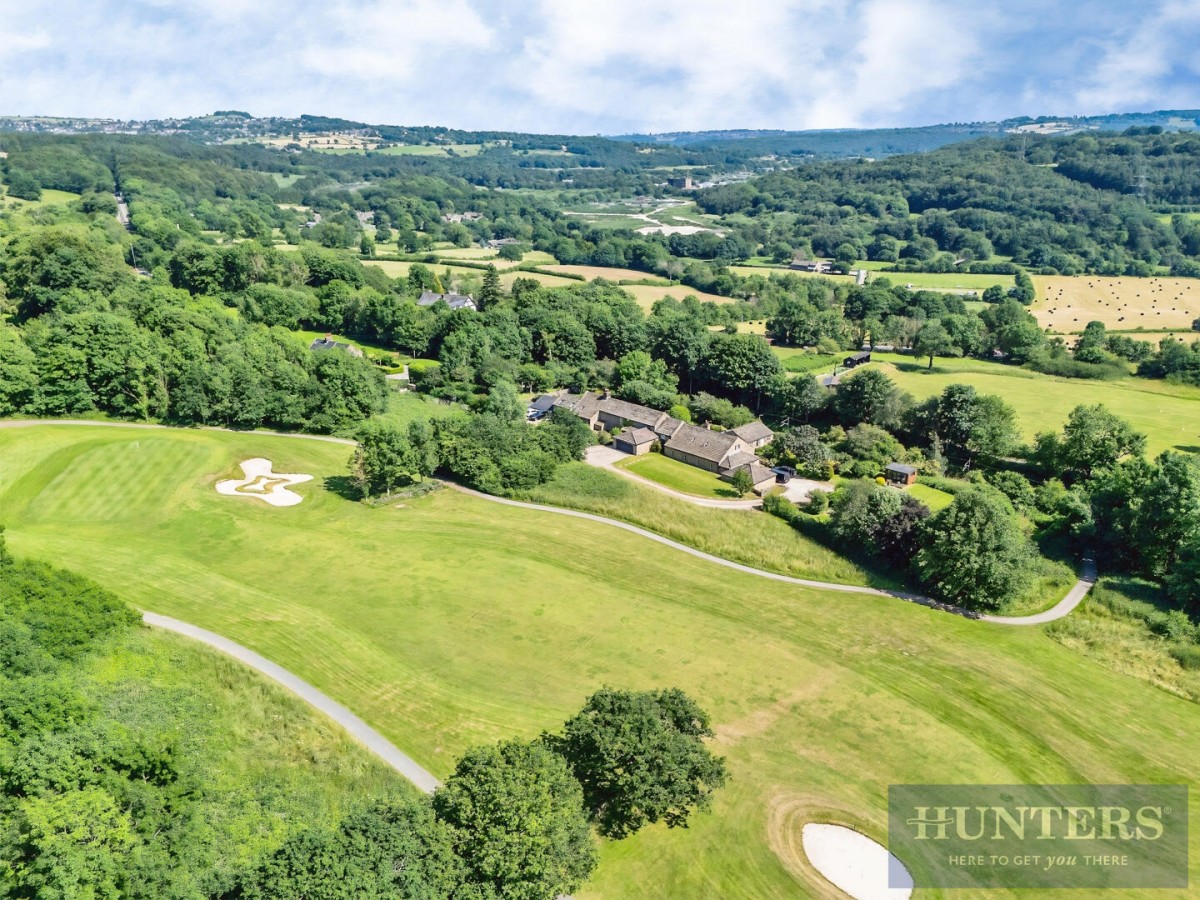 Lamb Springs Lane, Esholt, Shipley