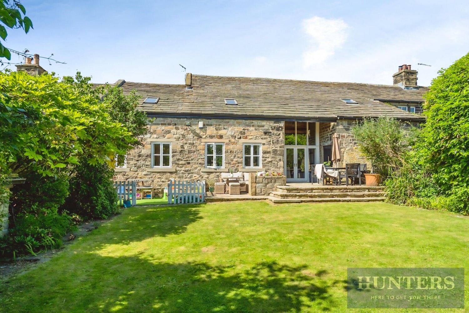 Lamb Springs Lane, Esholt, Shipley