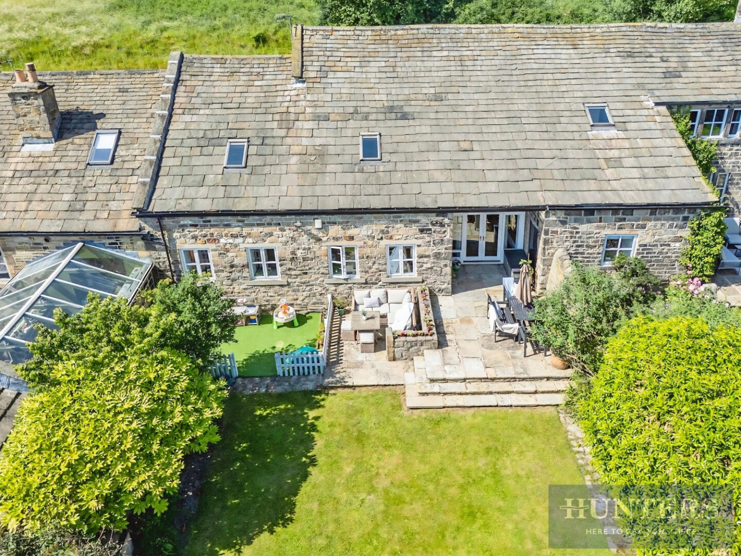 Lamb Springs Lane, Esholt, Shipley