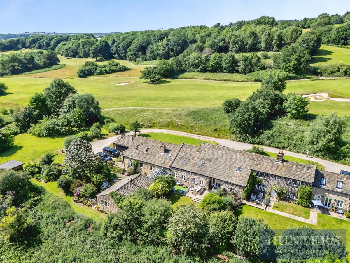 Lamb Springs Lane, Esholt, Shipley