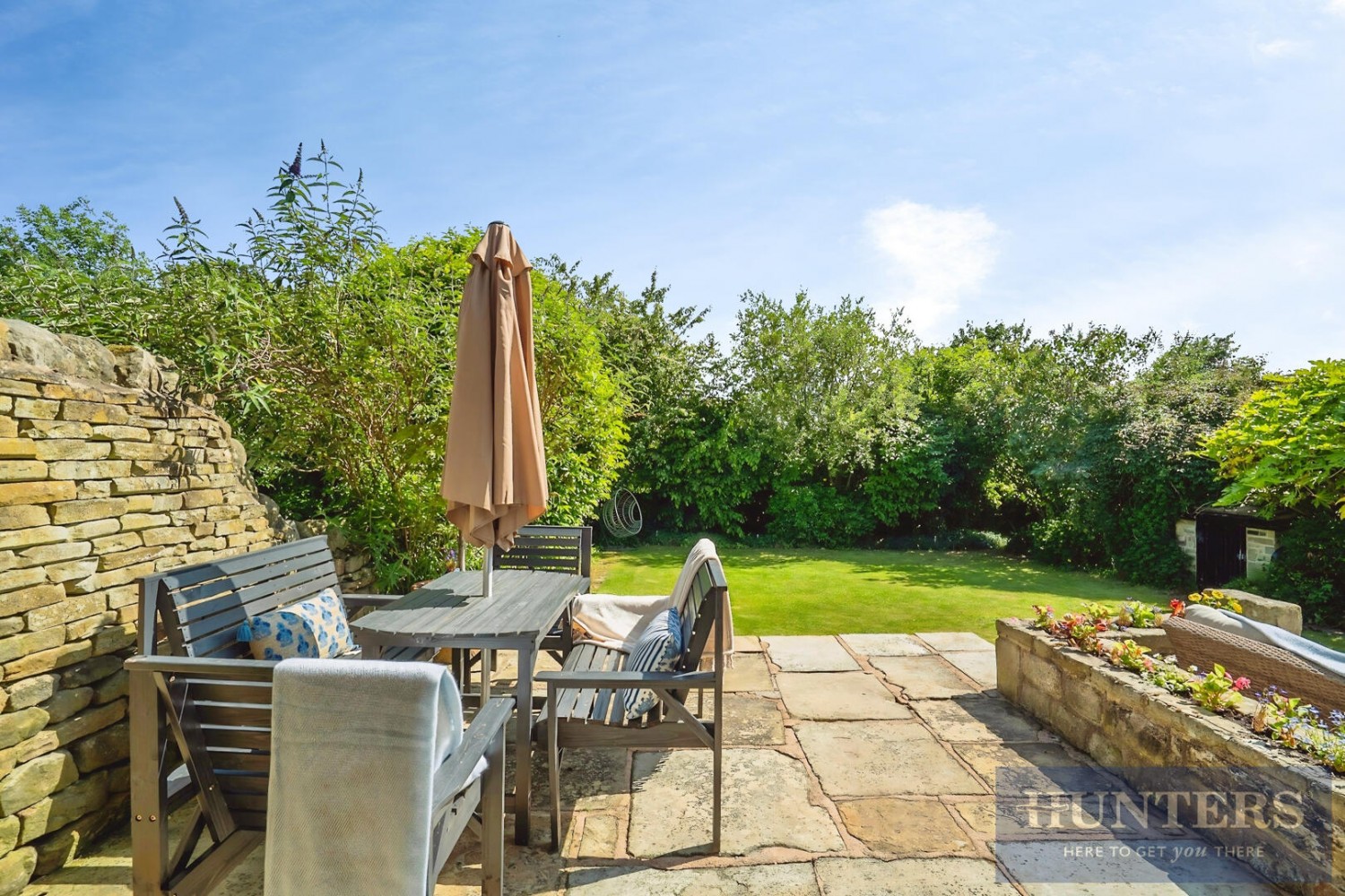 Lamb Springs Lane, Esholt, Shipley