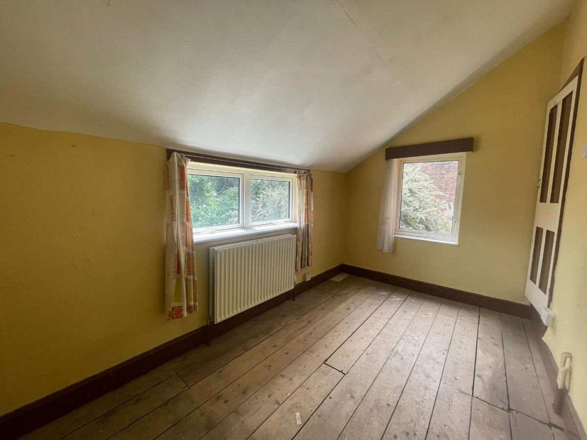 Station Road, Cam, Dursley