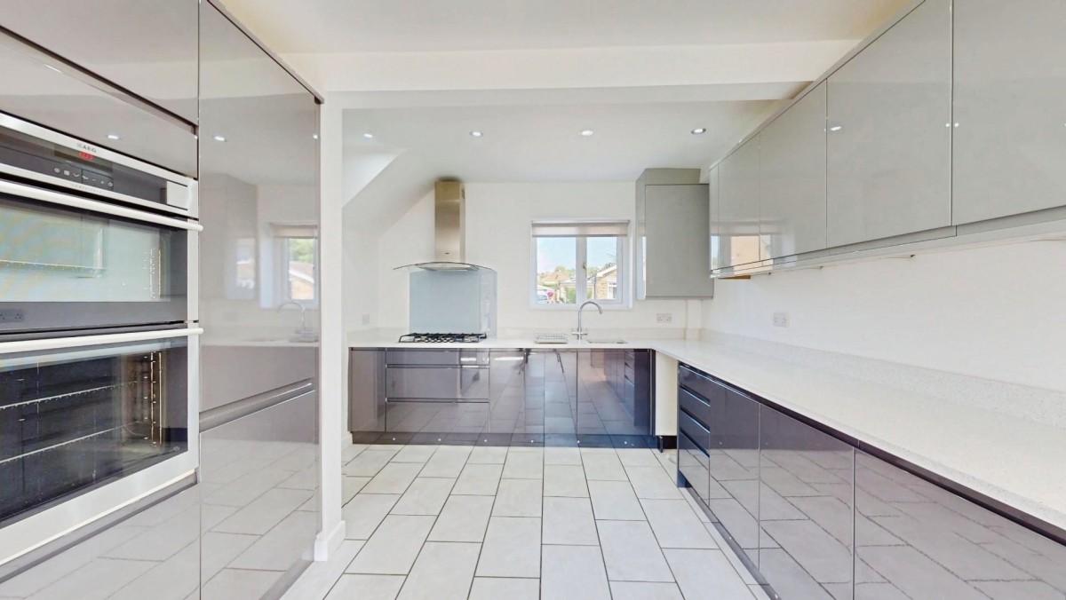 Weston Ridge, Otley