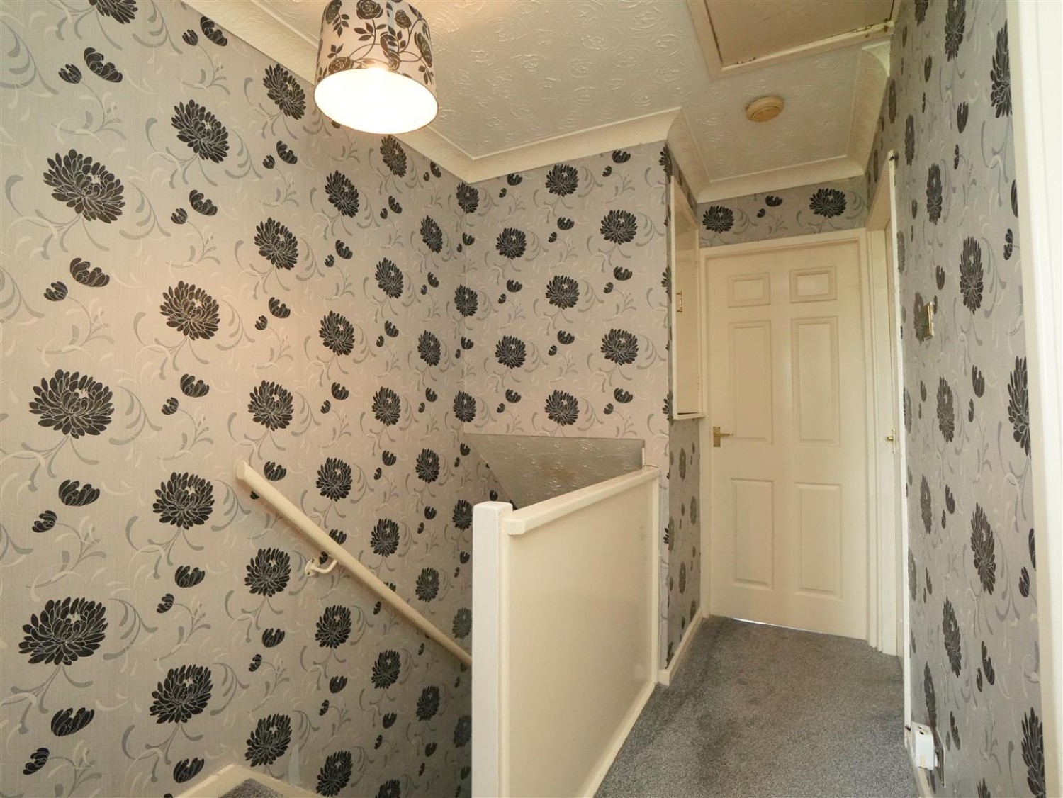 3 bedroom House for sale in York Road, Strensall, York
