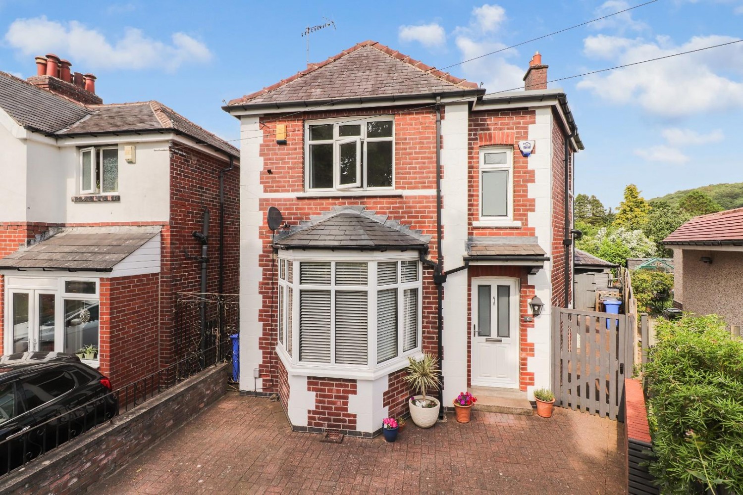 Folds Crescent, Beauchief, Sheffield, S8 0EQ