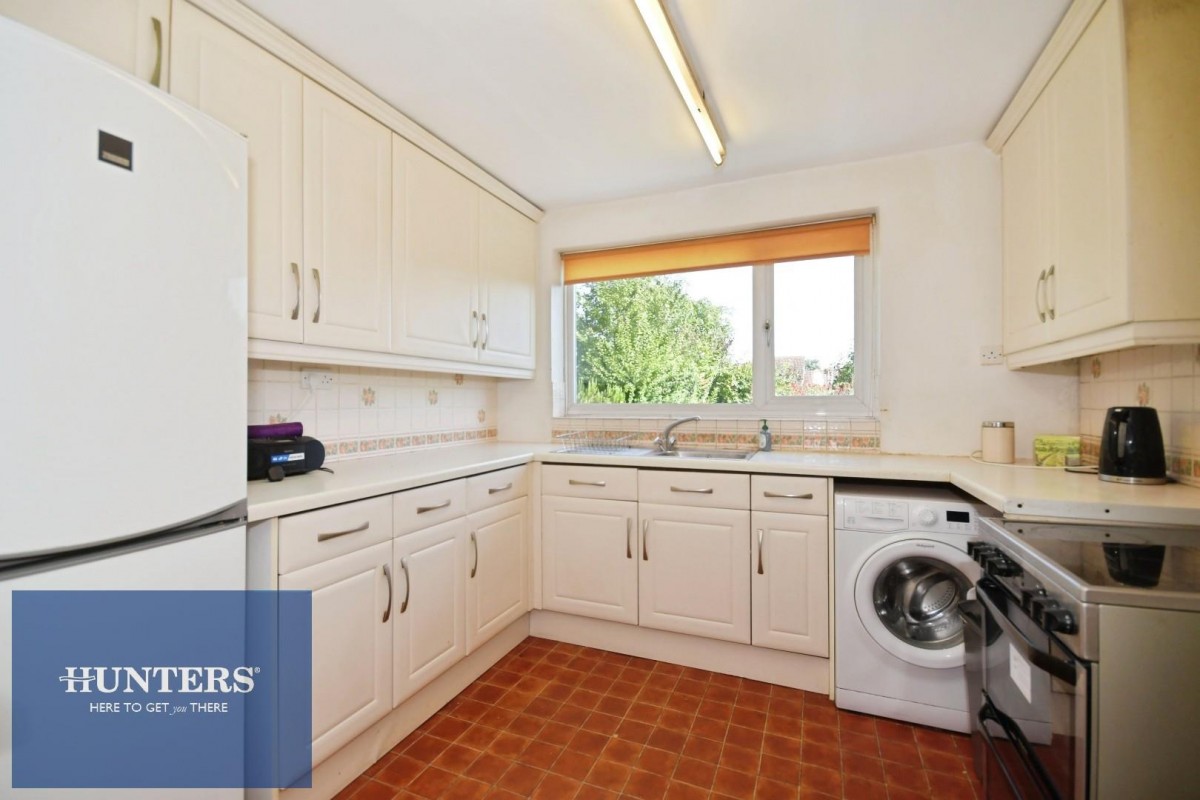 Glenthorne Close, Brampton, Chesterfield, S40 3AR