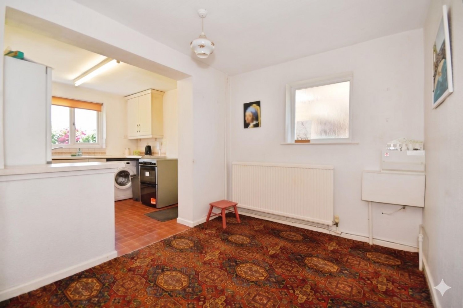 Glenthorne Close, Brampton, Chesterfield, S40 3AR