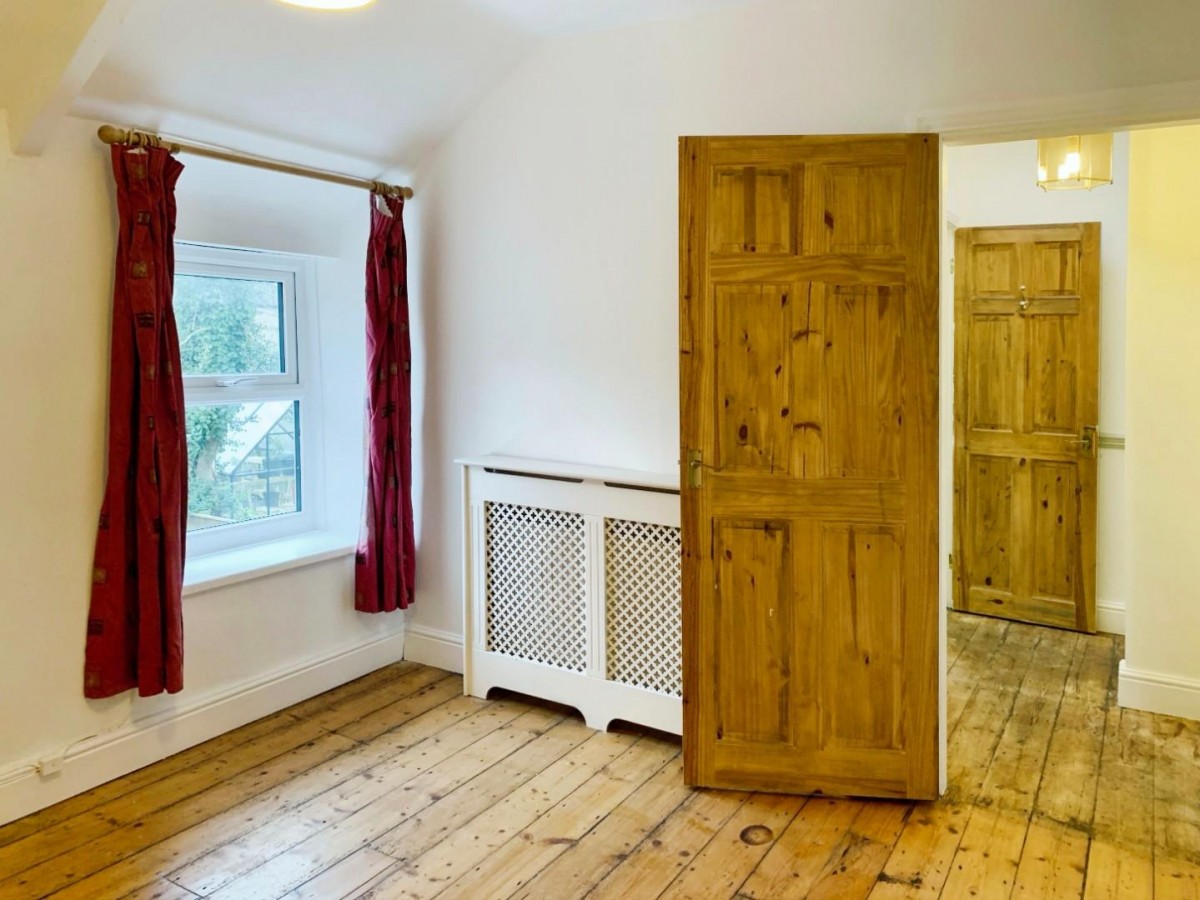 Woodbine Cottages, Barmoor Ln, Ryton