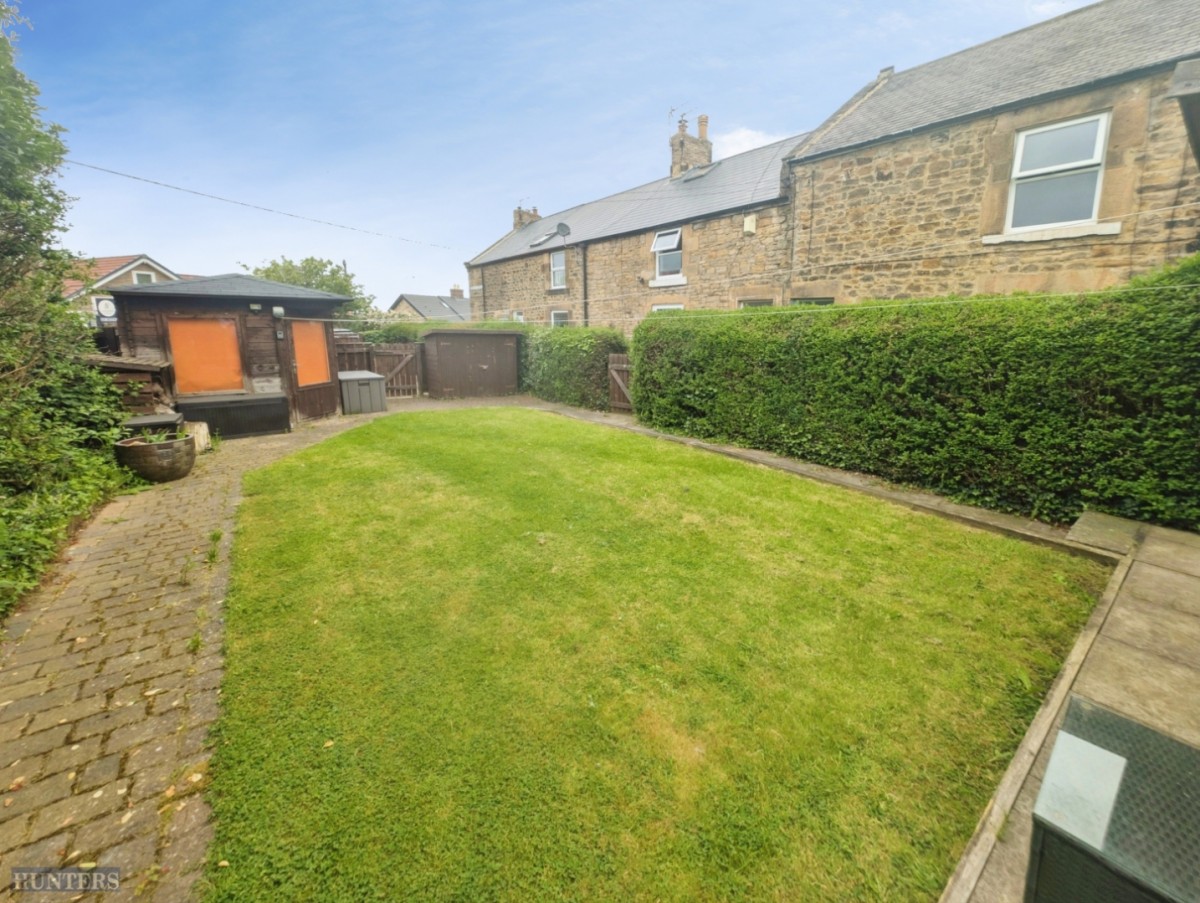Woodbine Cottages, Barmoor Ln, Ryton