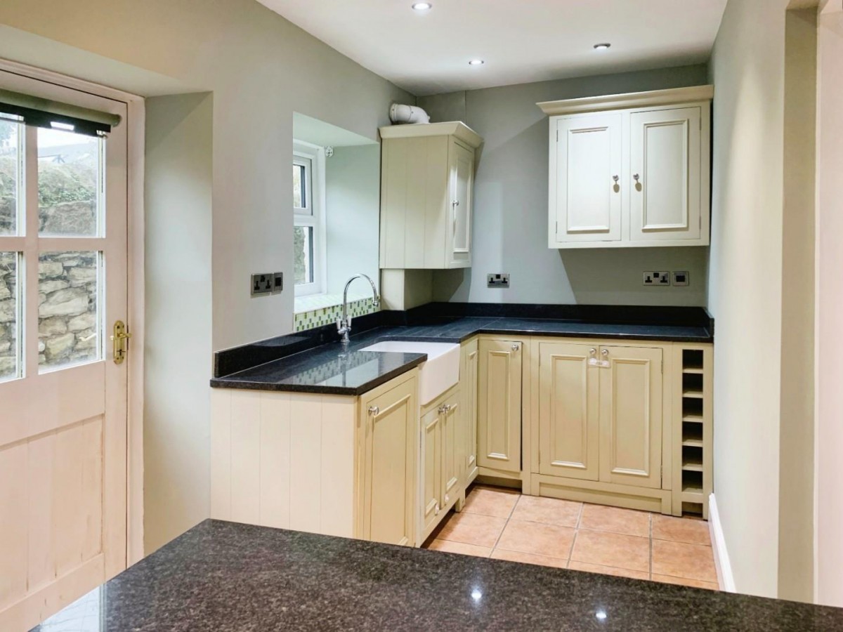 Woodbine Cottages, Barmoor Ln, Ryton
