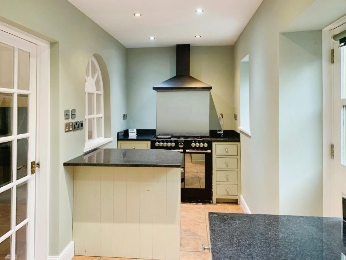 Woodbine Cottages, Barmoor Ln, Ryton