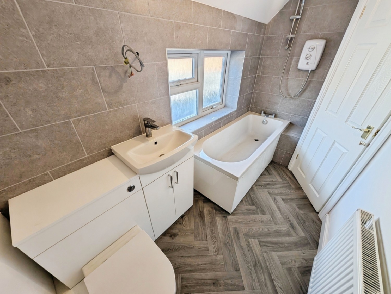 3 bedroom Flat to let in Gospel End Street, Sedgley
