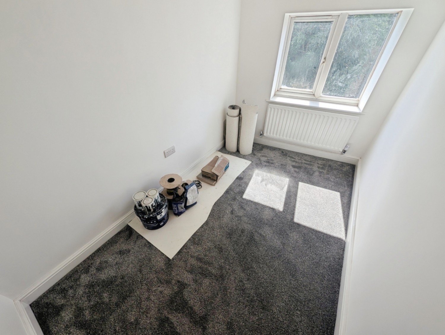 3 bedroom Flat to let in Gospel End Street, Sedgley