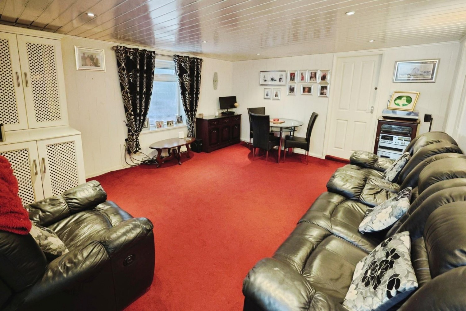 4 bedroom House for sale in The Willows, Bishop Auckland