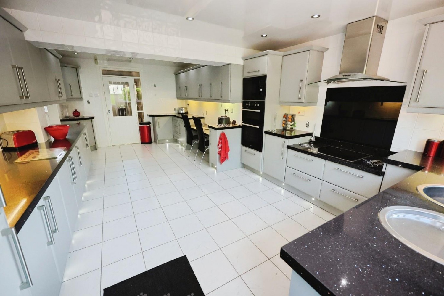 4 bedroom House for sale in The Willows, Bishop Auckland