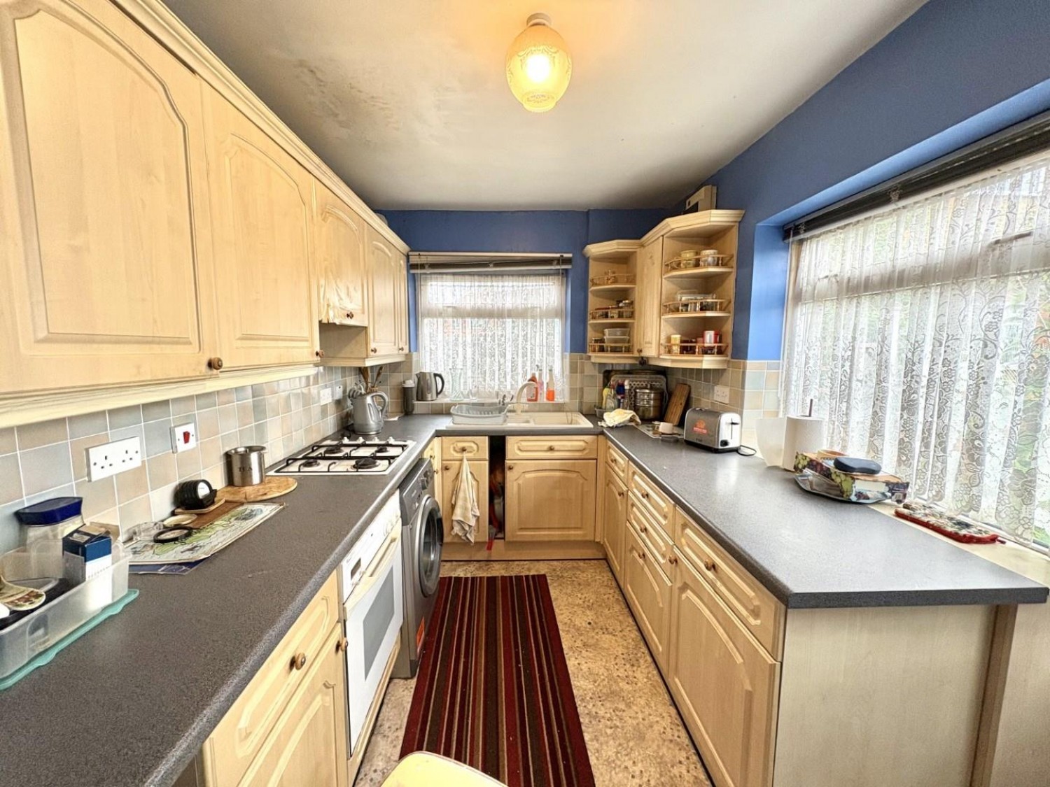 Larch Crescent, Hayes