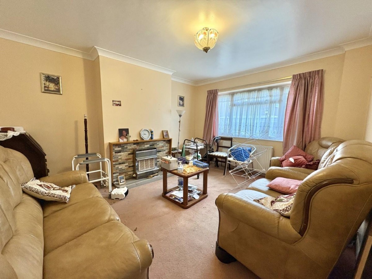 Larch Crescent, Hayes