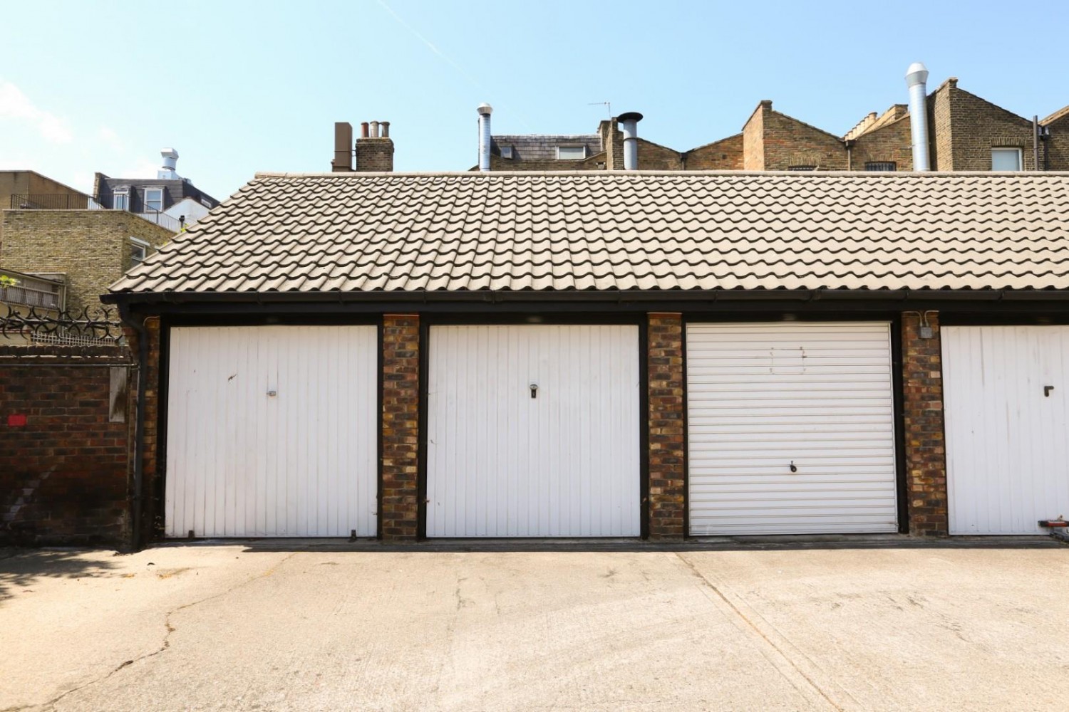 Allendale Close, London, SE5