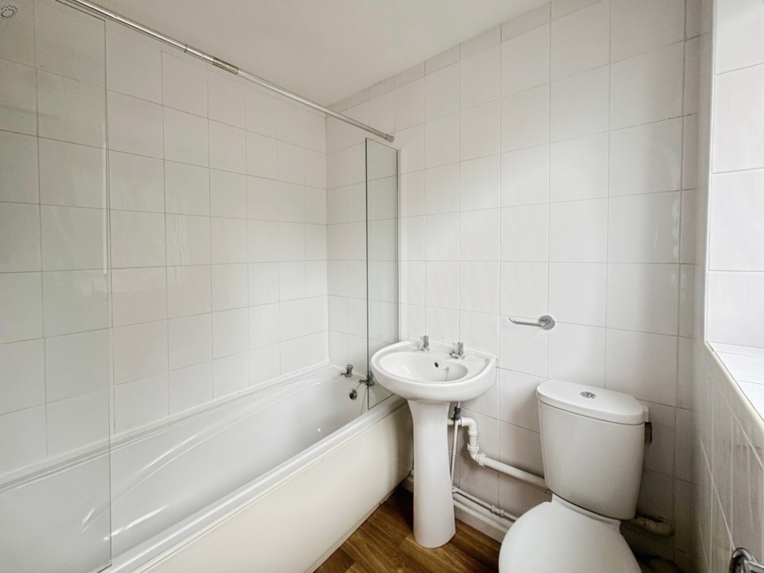 1 bedroom Flat to let in Hawkesbury Close, Redditch