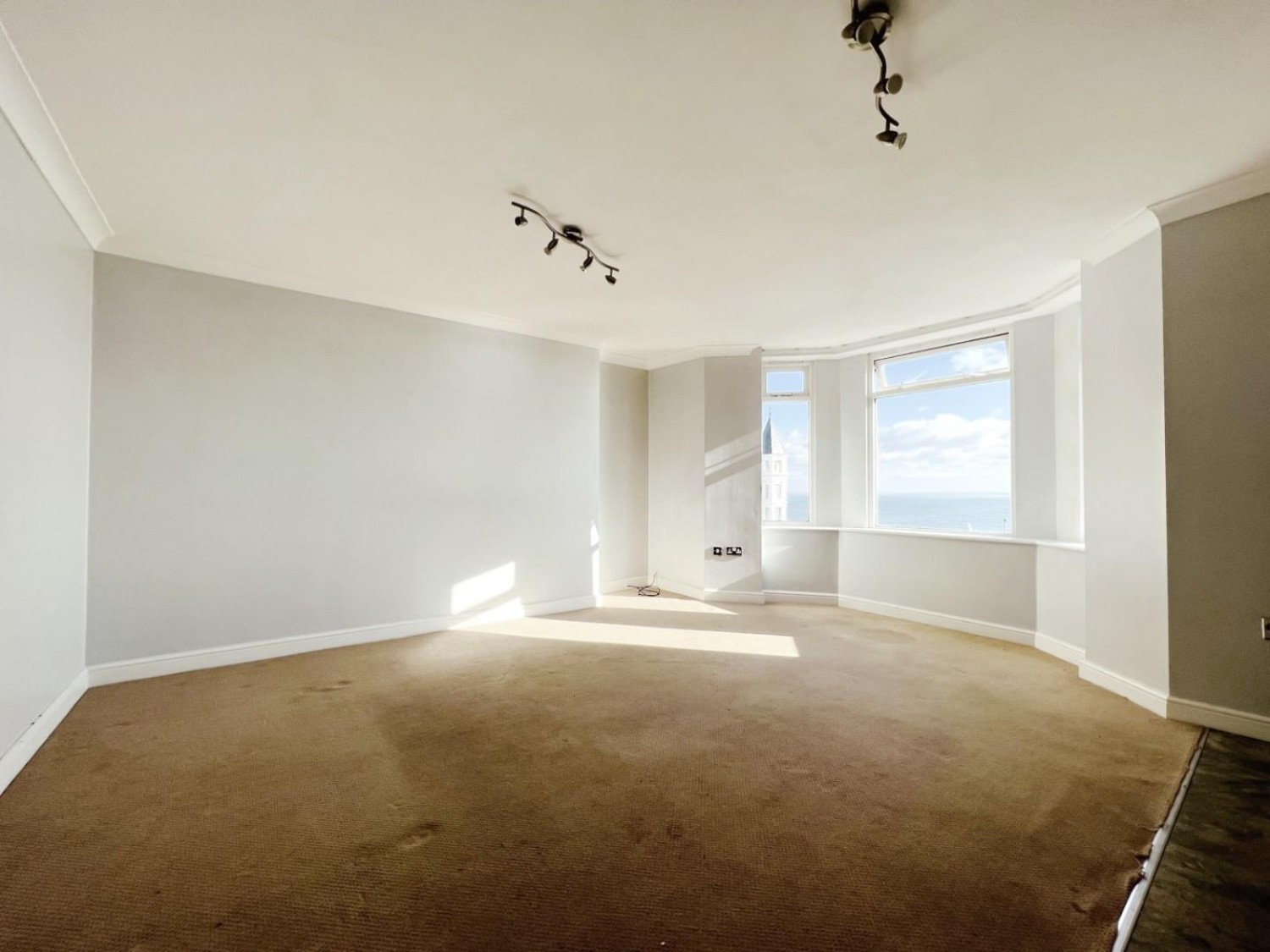 1 bedroom Flat to let in 149 Queens Parade, Scarborough