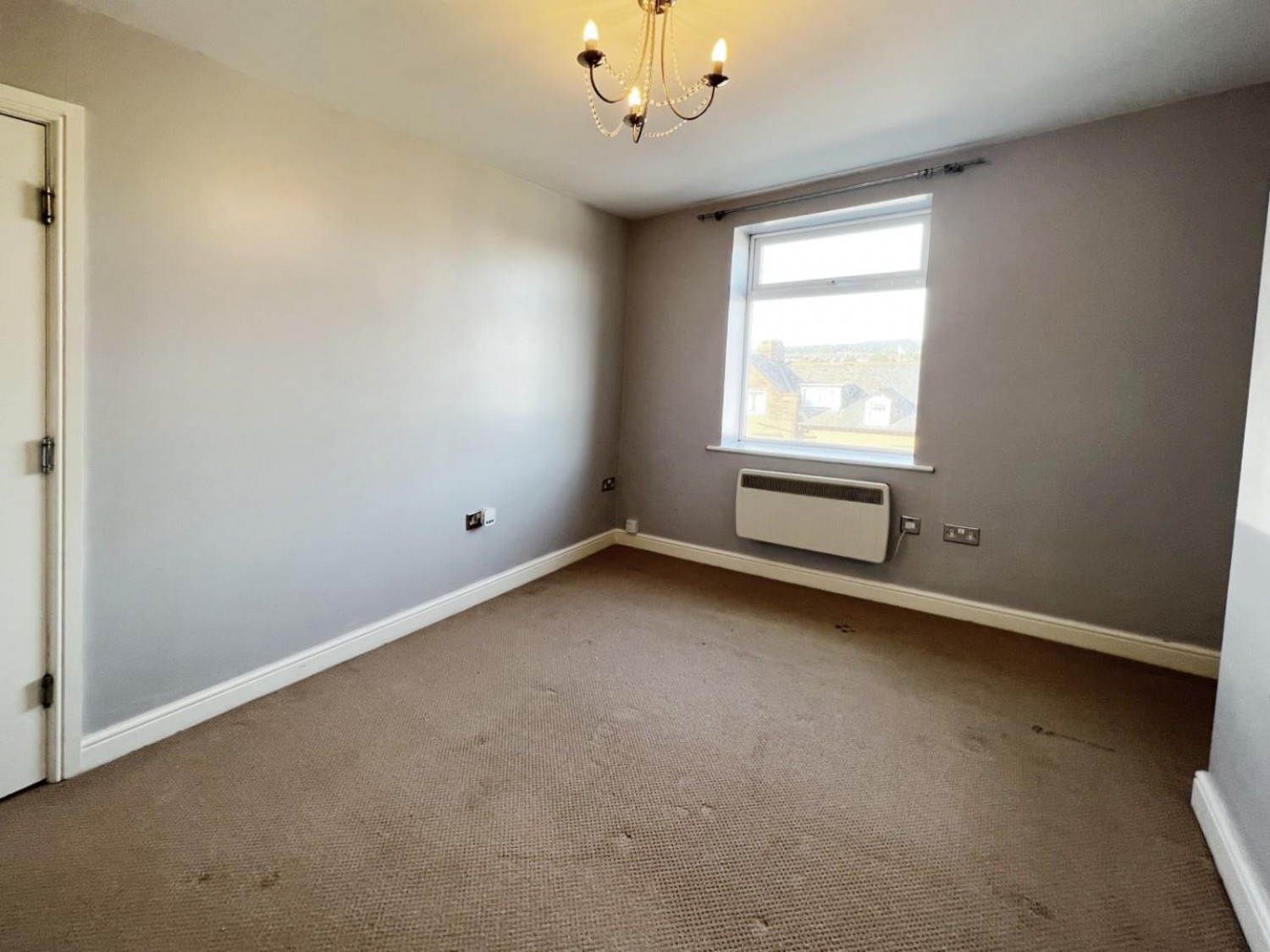 1 bedroom Flat to let in 149 Queens Parade, Scarborough