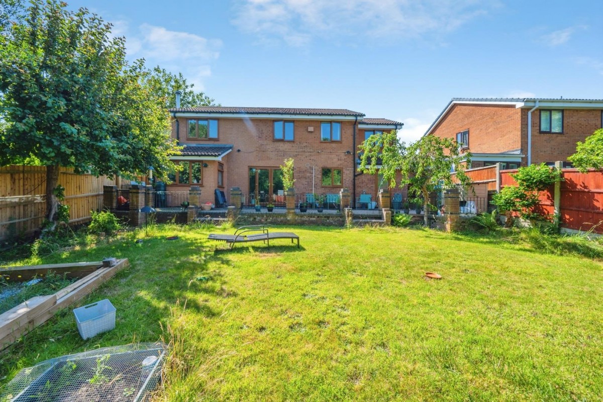 Falcon, Wilnecote, Tamworth